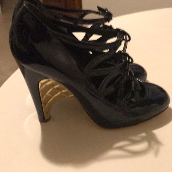 NWT Chanel Patent Leather Shoes - Picture 4 of 8
